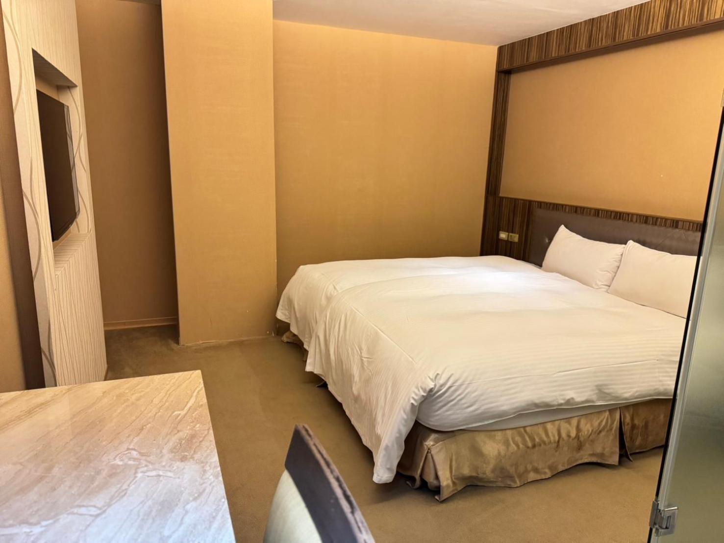 友愛京賞國際大飯店 Yoai Jing Shang Hotel Kaohsiung Exterior foto