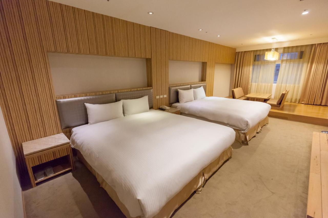 友愛京賞國際大飯店 Yoai Jing Shang Hotel Kaohsiung Exterior foto